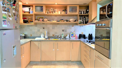 Imagen 5 de 14 de Triplex 5 Amb + Playroom // Alvear 731
