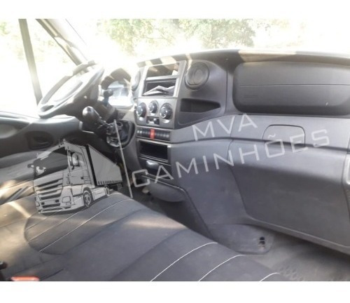 Imagem 7 de 15 de Caminhão Iveco Daily 35s14