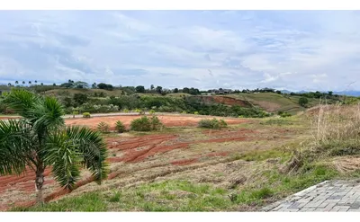Lote y casalote en venta