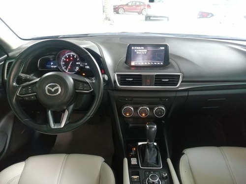 Imagen 4 de 8 de Mazda Mazda 3 2018 2.0 I Sedan Touring At
