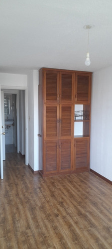 Imagen 8 de 11 de Pocitos Av Brasil 2420 Piso 8 Garantía Solo Anda