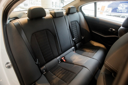 Bmw 330e Urban 2024