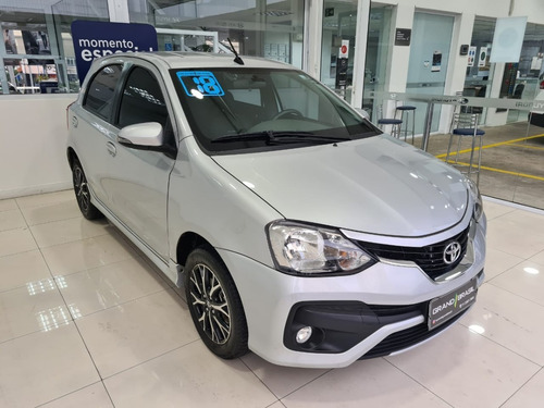 Imagem 2 de 10 de Toyota/etios