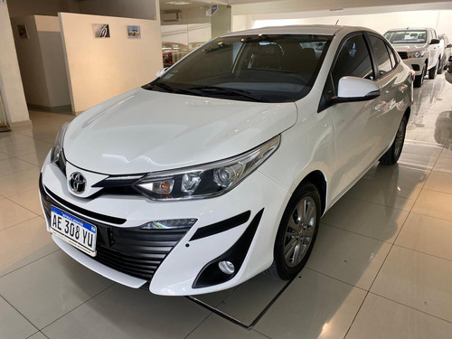Toyota Yaris 1.5 107Cv Xls Pack Cvt Sedan