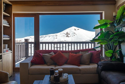 Departamento En Venta De 3 Dorm. En Valle Nevado
