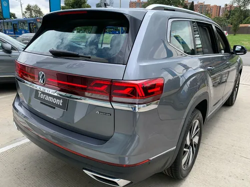 Volkswagen Teramont Highline 2.0 T Aut 2024 Obsequio Cs