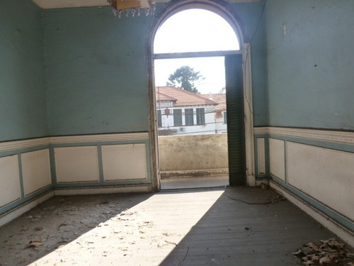 Imagen 2 de 9 de Depto.tipo Casa De 7 Ambientes En Venta En Parque Centenario