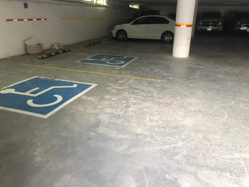 Edificio Comercial En Renta En Los Rodriguez, Saltillo - Amplio Y Bien Ubicado