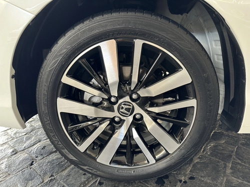Honda City 1.5 I-VTEC FLEX HATCH TOURING CVT