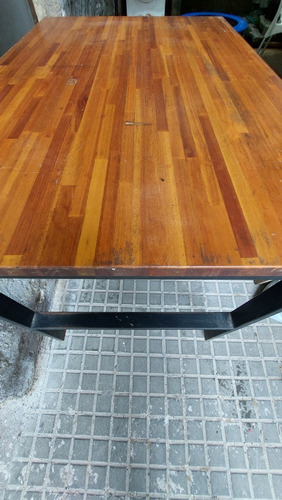 Mesa De Madera Finger Y Hierro 