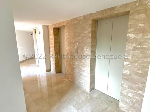 Imagen 12 de 13 de Lujoso Apartamento A Estrenar Mls #23-4257