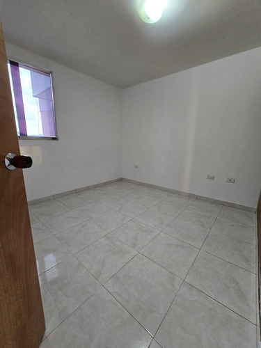 Lorena Inojosa Vende A Precio De Opor. Apartamento Bosque