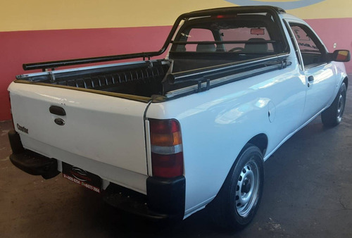 Imagem 6 de 10 de Ford Courier 1.6 Mpi L 8v Flex 2p Manual