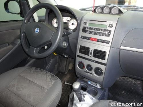 Fiat Idea 1.8 Adventure Locker Flex 5p 2009