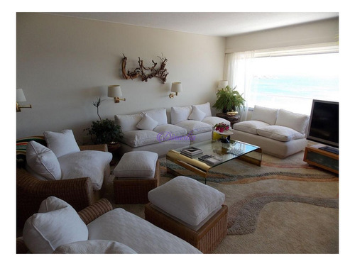 Imagen 2 de 22 de Venta Y Alquiler Temporario Apartemento De 3 Dormitorios Y Dependencia Playa Mansa, Punta Del Este.
