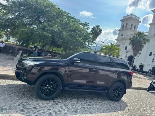 Toyota Fortuner 2.7l