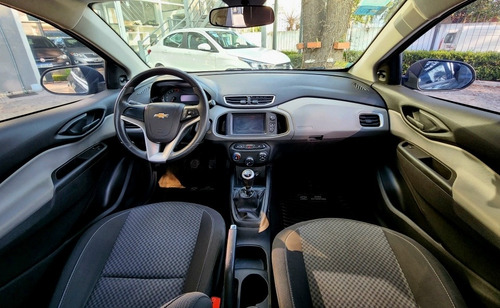 Imagen 9 de 14 de Chevrolet Onix 1.4 5ptas Lt 2017 68.000km Fcio T/usado