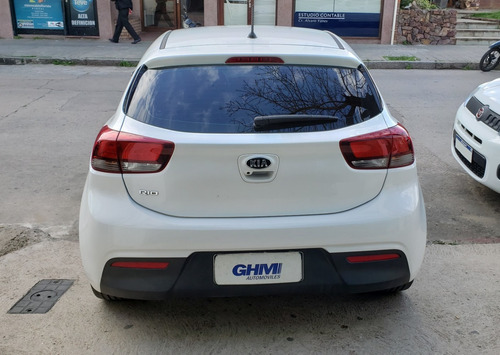 Kia Rio Ex Plus Mt