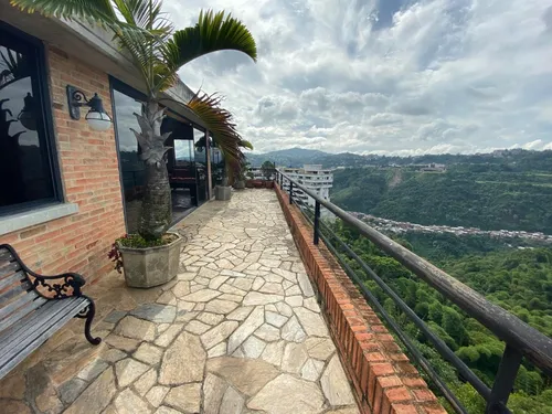 Ls Vende Pent House Urb Miranda