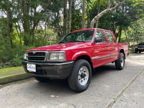 Mazda B2600 2.6 B2600