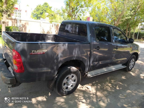 Toyota Hilux 2.5 Cd Dx Pack 120cv 4x2 - H3 2014