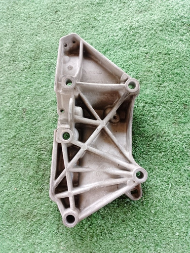 Base Soporte De Alternador Renault Megane 2