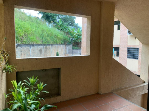 Imagen 11 de 11 de Se Vende Apartamento Semi Amoblado En La Machiri. Kr