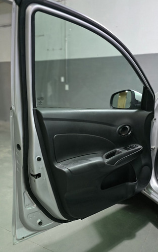 Nissan Versa 1.6 Exclusive At