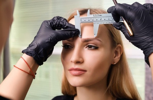 Imagem 4 de 5 de Cursos Sobrancelhas Perfeitas