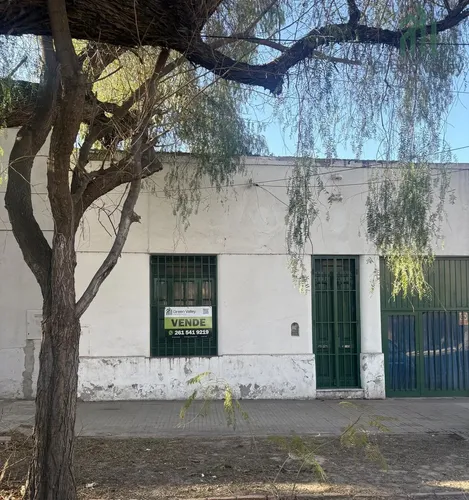 Terreno En Calle Roque Saenz Peña De La Sexta - foto 1