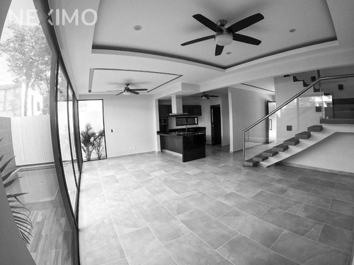 Imagen 5 de 22 de Venta En Casa En Residencial Aqua Cancún
