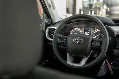 Toyota Hilux SRV 4x4