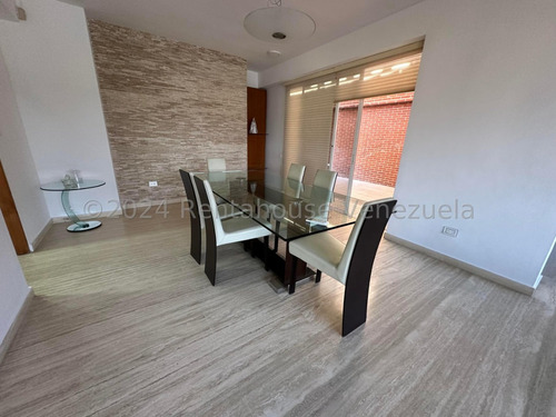 Apartamento En Alquiler, Lomas De La Alameda #25-951