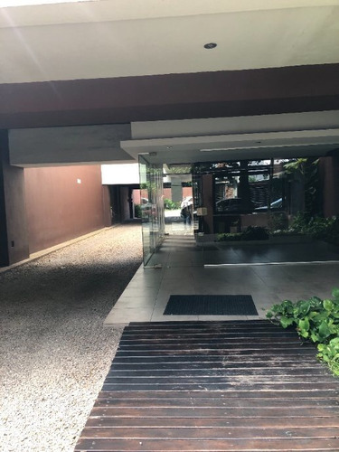 Imagen 2 de 14 de Departamento En Venta En Moron Centro