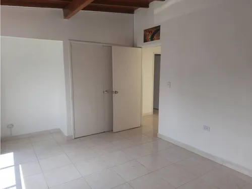 Local Segundo Piso En Arriendo Conquistadores Unicentro