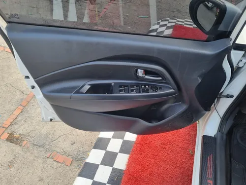 Kia Rio UB EX 1.4 AT