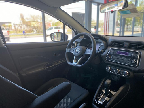 Imagen 5 de 10 de Nissan Versa Sense Mt #09