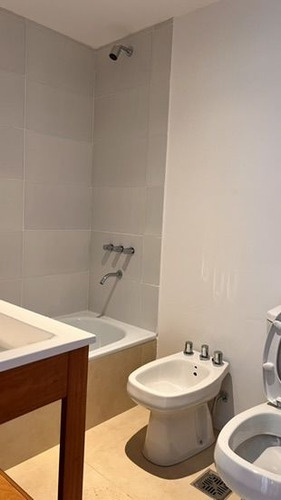 Departamento De 1 Dormitorio En Venta La Plata