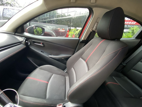 Imagen 11 de 19 de Mazda 2 2016