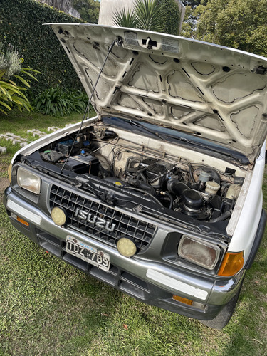 Isuzu Pick Up 2.5 D/c 4x4