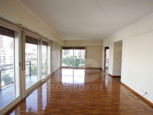 Imagen 4 de 30 de Impecable Piso De 5 Ambientes En Excelente Ubicacion Con Esp