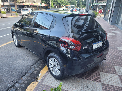 Peugeot 208 1.6 Allure Nav Tiptronic