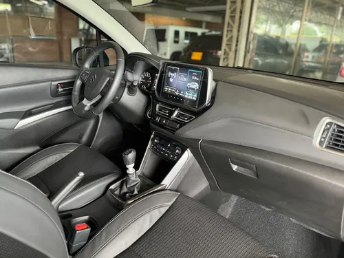 New S-cross Glx Hb 4x2 Mt