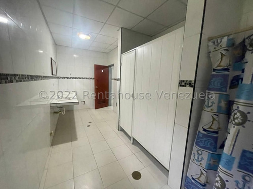 Imagen 9 de 30 de !! Edificio En Alquiler En Barquisimeto, Zona Centro, Lara, Venezuela. Contacto 0424-5257450 Codigo 23-6687 $ 1800 1200 M² **ajl**
