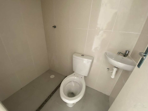 Imagem 8 de 14 de Sobrado Com 2 Dorms, Esmeralda, Praia Grande - R$ 217 Mil, Cod: So2229 - Vso2229