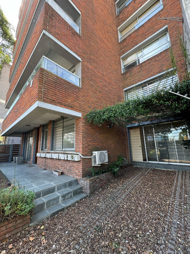 2 Dormitorios Jardín Cochera Como Una Casa , Planta Baja