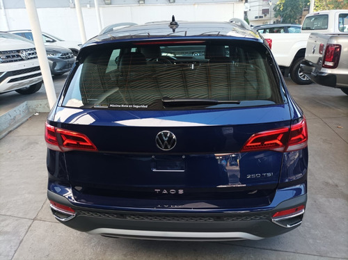Imagen 3 de 16 de Volkswagen Taos Highline At 250 Tsi 1.4 Turbo! My23 #28