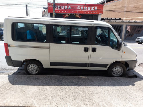 Peugeot Boxer Minibus 2.3 Hdi 330m Médio 15l 5p