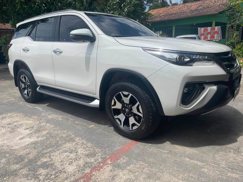 Imagem 1 de 13 de Toyota Sw4 2020 2.8 Tdi Srx Diamond 7l 4x4 Aut. 5p