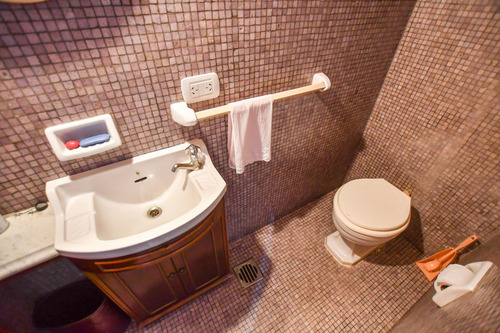 Departamento Tipo Duplex.cochera En Venta.la Plata